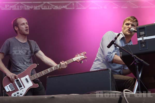 COLD WAR KIDS - 2007-08-25 - SAINT CLOUD - Domaine National - Grande Scene - 